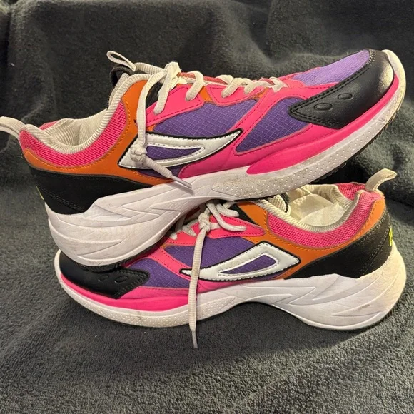 Fila Ray Tracer Apex sneakers. Fila Multicolor Athletic Shoes Size 10 - Picture 3 of 8